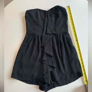 Express Women’s Black Romper - Size 2